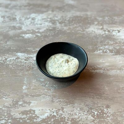 Соус чесночный в Мадьяр-Гриль по цене 120 ₽