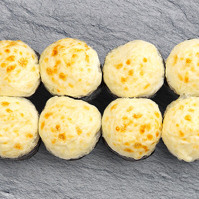 Ролл запеченный с сыром и курицей в Престо по цене 520 ₽