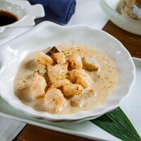 Жюльен из тигровых креветок в Dodici seafood