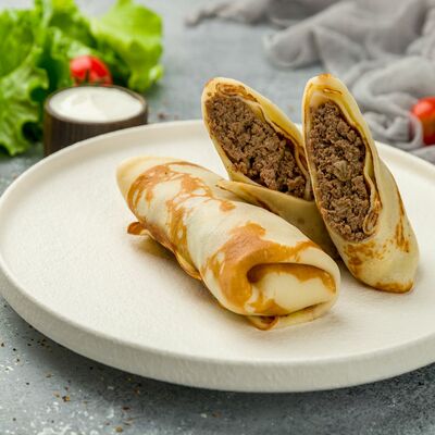 Блины с мясом в Магбургер по цене 99 ₽
