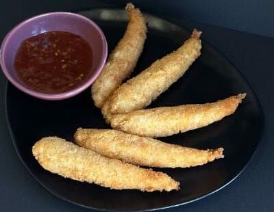 Хрустящая креветка с соусом свит Чили в Papaya по цене 648 ₽