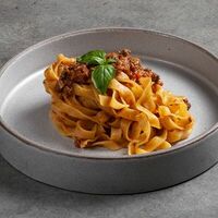 Паста тальятелле Болоньезе в Penny