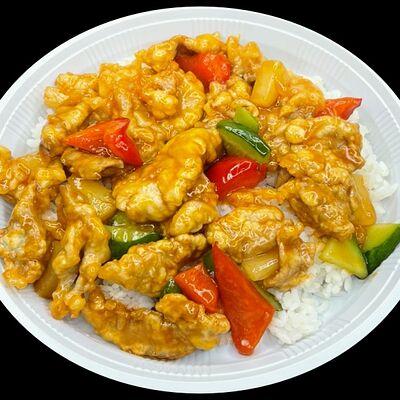 Курица в кисло-сладком соусе в Master sushi по цене 450 ₽