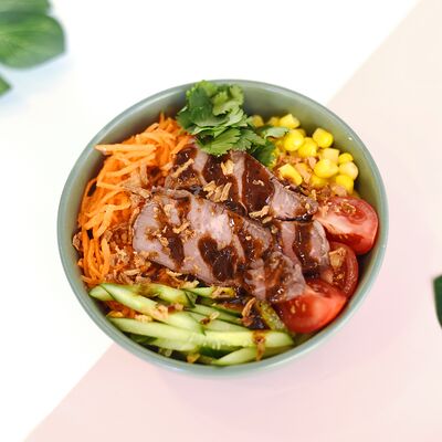 Поке Пикантный ростбиф mini в Pokemania по цене 729 ₽