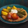 Отбивания из свинины в панировке, соус, картофель обжаренный, корнишоныв Длинный нос по цене 720
