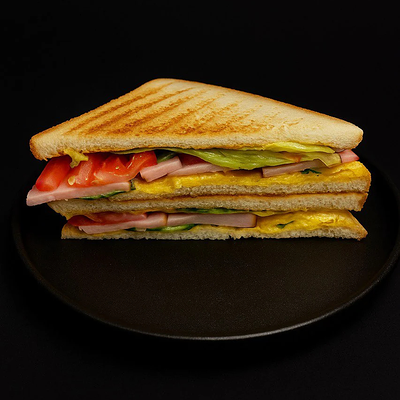 Сэндвич с ветчиной в Съедим всё по цене 249 ₽