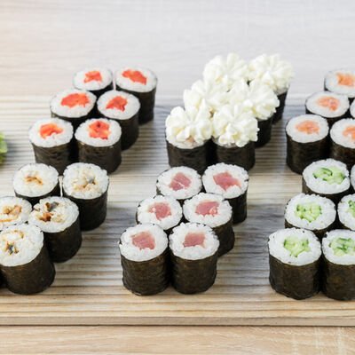 Набор Японская классика в Вкусно Суши по цене 999