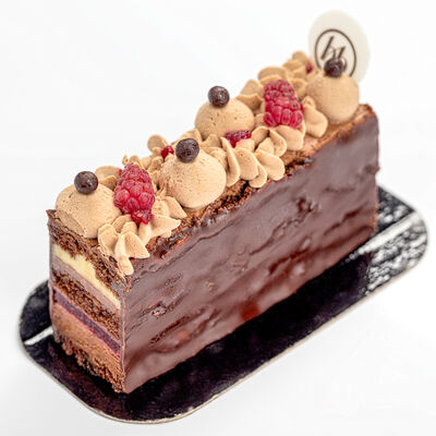 Пирожное Рив Гош в Bonbon авторская кондитерская по цене 300 ₽