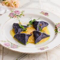 Черные пельмени с Мурманской треской в Катюша Katyusha