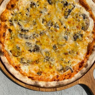 Пицца Бианка в Максима Пицца по цене 830 ₽