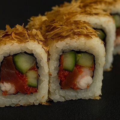 Микс тунца с креветками в True Cost по цене 413 ₽