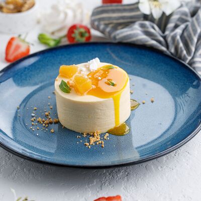 Панакота с грушей в Пряности & Радости на Васильевском по цене 490