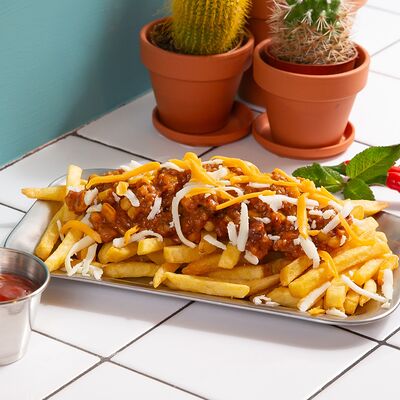 Папас Фритас Кон Карнэ в Такерия Dos Amigos по цене 500 ₽