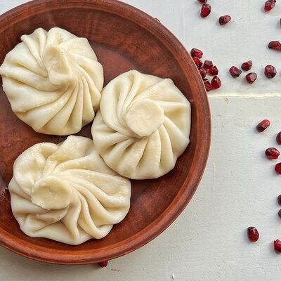 Хинкали со свининой и телятиной в Джорджия по цене 297 ₽