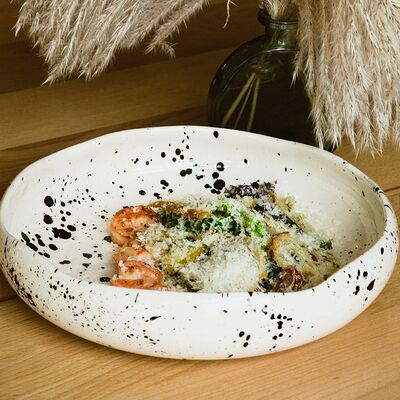 Цезарь с креветкамив En Ferio по цене 630 ₽