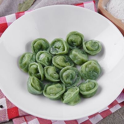 Пельмени из шпинатного теста с семгой и судаком в КафеПельмешкин дворик по цене 650 ₽