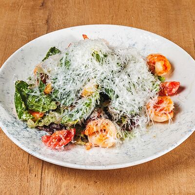 Цезарь с креветкой в Nel tempo по цене 710 ₽