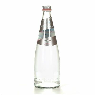 Вода минеральная негазированная San Benedetto Италия в Азбука Вкуса Экспресс Меню по цене 192 ₽
