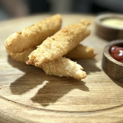 Куриные палочки в ГансРолл по цене 305 ₽