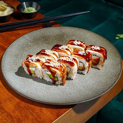 Ролл Сливочный угорь в Sreda по цене 900 ₽