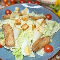 Грузинский Цезарь с курицей в Зизифора — грузинская кухня