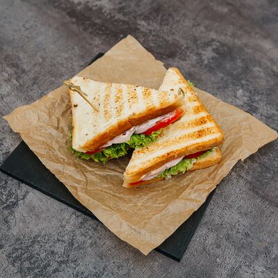 Сэндвич с ветчиной в Грин бар по цене 350 ₽