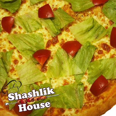 Пицца Цезарь в Shashlik House по цене 629 ₽