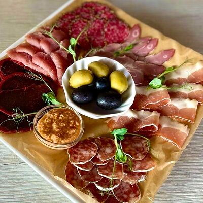 Фермерские деликатесы в Марбелья по цене 1600 ₽