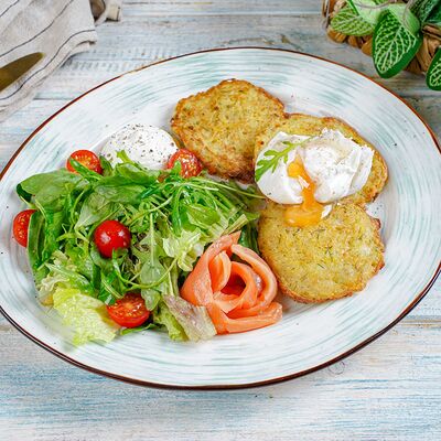 Драники с лососем в Термос по цене 870 ₽