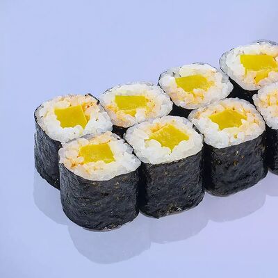 Маки с такуаном в EDOO Rolls & Pizza по цене 215 ₽
