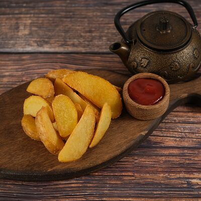 Картофель по-деревенски в Японский городовой 64 по цене 145 ₽