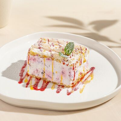 Анна Павлова в Studio по цене 550 ₽