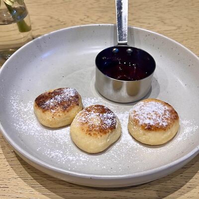 Сырники в Bistro Оstro по цене 650 ₽