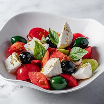 Греческий салат в Рыба моя по цене 1250 ₽