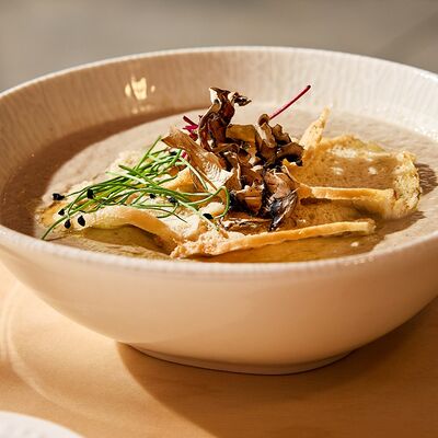 Грибной крем-суп с гренками в Семейное бистро Монти по цене 550 ₽