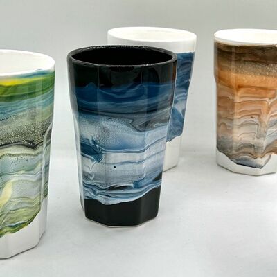 Стакан керамика ручной работы с яркой глазурью в Уголок по цене 3615 ₽