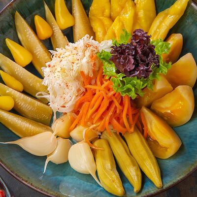 Домашние соленья по-бухарски в Золотая Бухара по цене 570 ₽