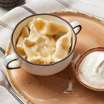 Вареники с творогом в Поль Бейкери по цене 385 ₽