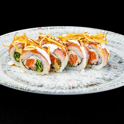 Тунец, лосось и ореховый соус в Устрицы & танцы по цене 1120 ₽