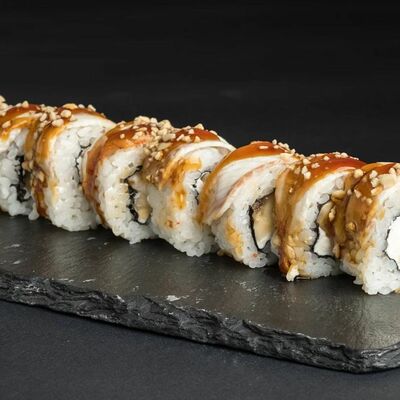 Ролл Сливочный угорь в Mesto Sushi & Grill по цене 430