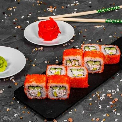 Калифорния с крабом в Суши Пати по цене 550 ₽