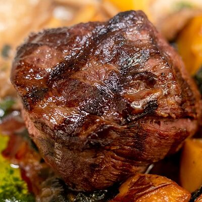 Стейк Перчини в Перчини на огне по цене 920