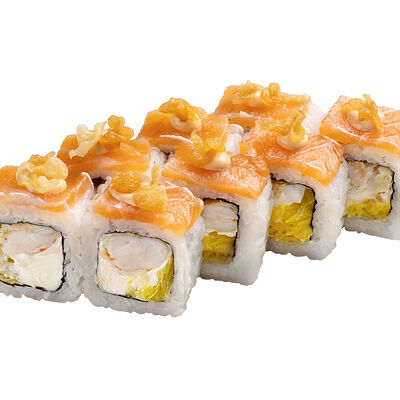 Ролл Макао в Кушай мясо по цене 630 ₽