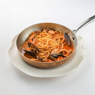 Лингвини с морепродуктами в La Scala Trattoria Ignazio по цене 49 р.