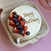 Бенто-торт Happy birthday с клубникой и голубикой (любая надпись на торте) в The.cakes_spb по цене 1900