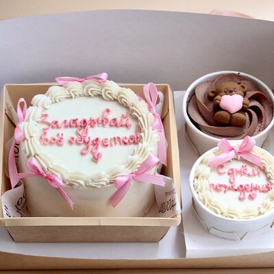 Бенто торт и 2 mini cake to go в стиле Ламбетв Chocoton по цене 3300 ₽