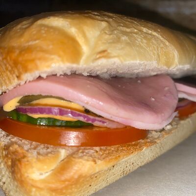 Сэндвич Индейка, ветчина в Sunday по цене 445 ₽