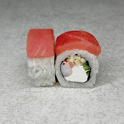 Филадельфия с тунцом в Risoy по цене 800 ₽