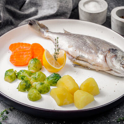 Дорадо на пару с овощами в Сахара по цене 2900 ₽