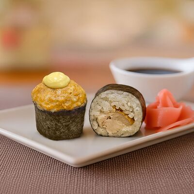 Ролл Копчёный Фьюжн в Большой Аппетит по цене 551 ₽